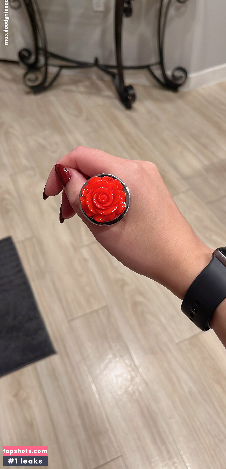 womanwearingred Filtración Desnuda OnlyFans Foto #49 - Fapshots