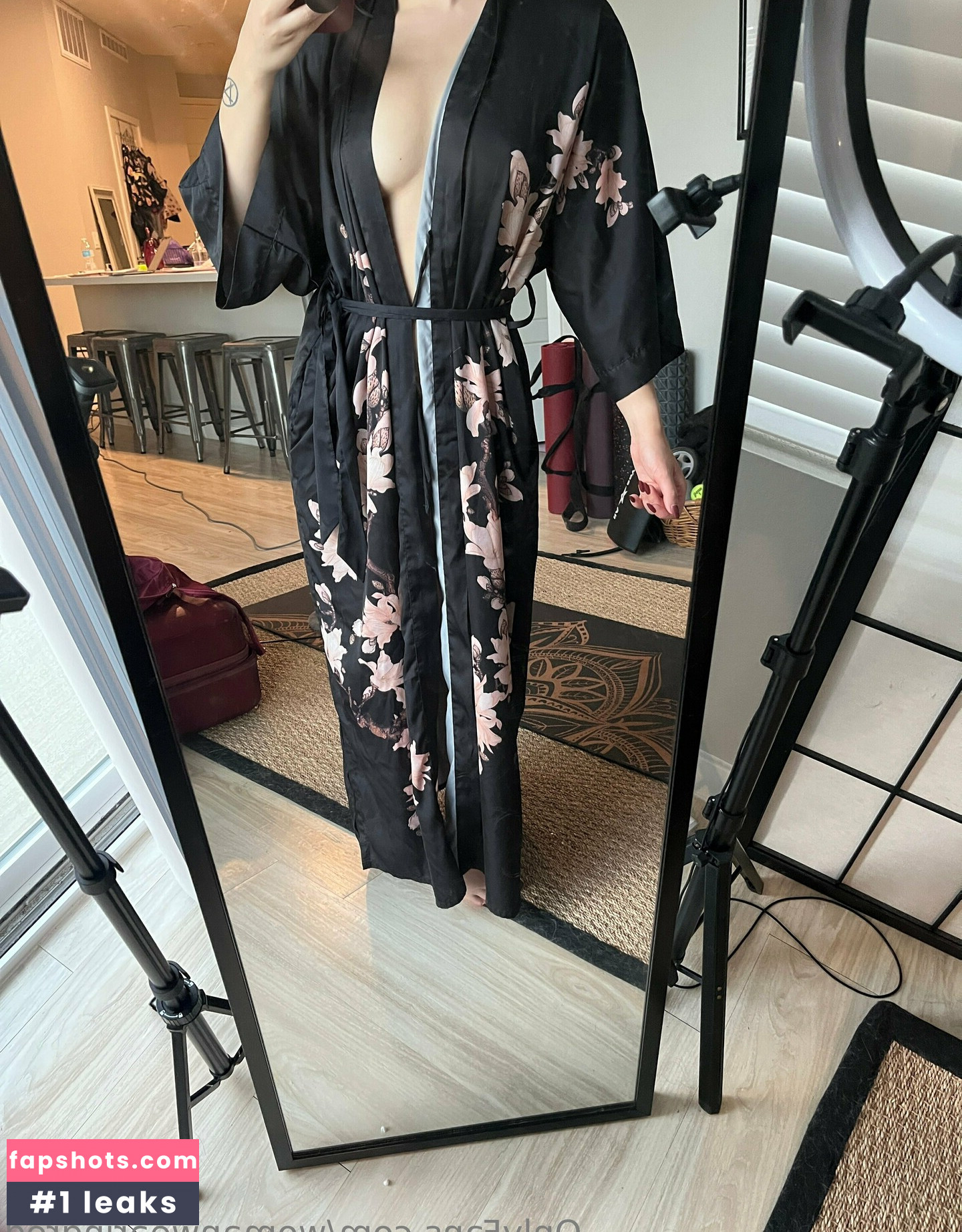 womanwearingred Filtración Desnuda OnlyFans Foto #57 - Fapshots