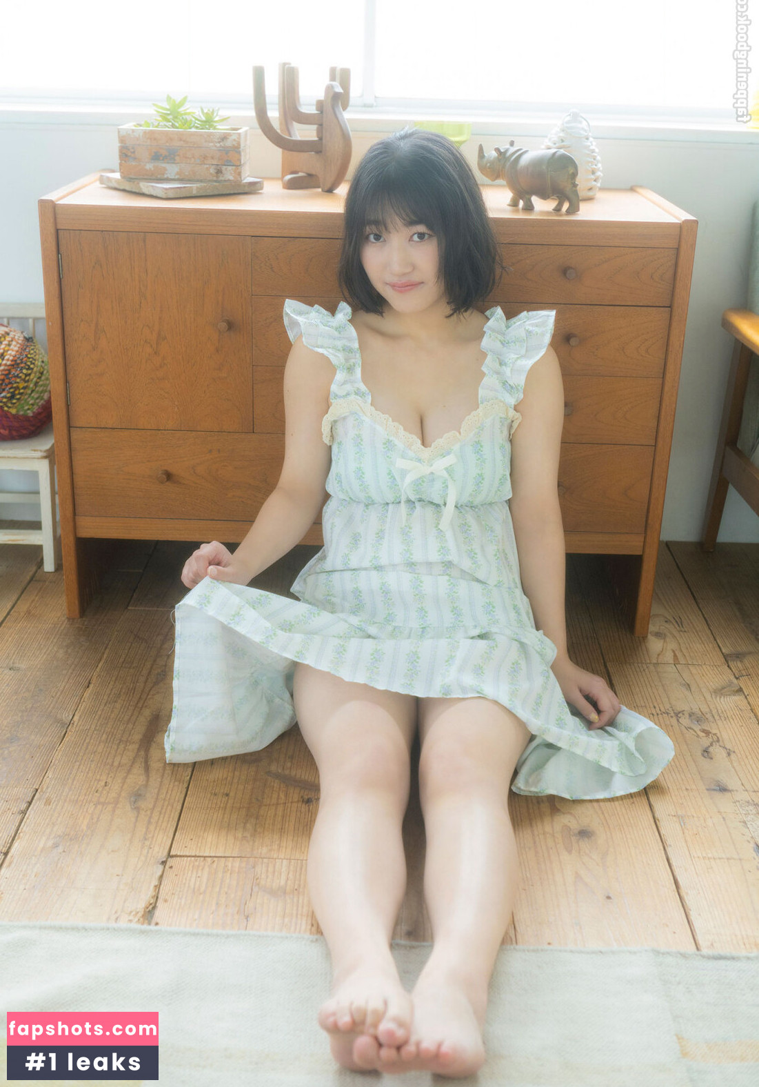 WomenJoshi gallery photo #183