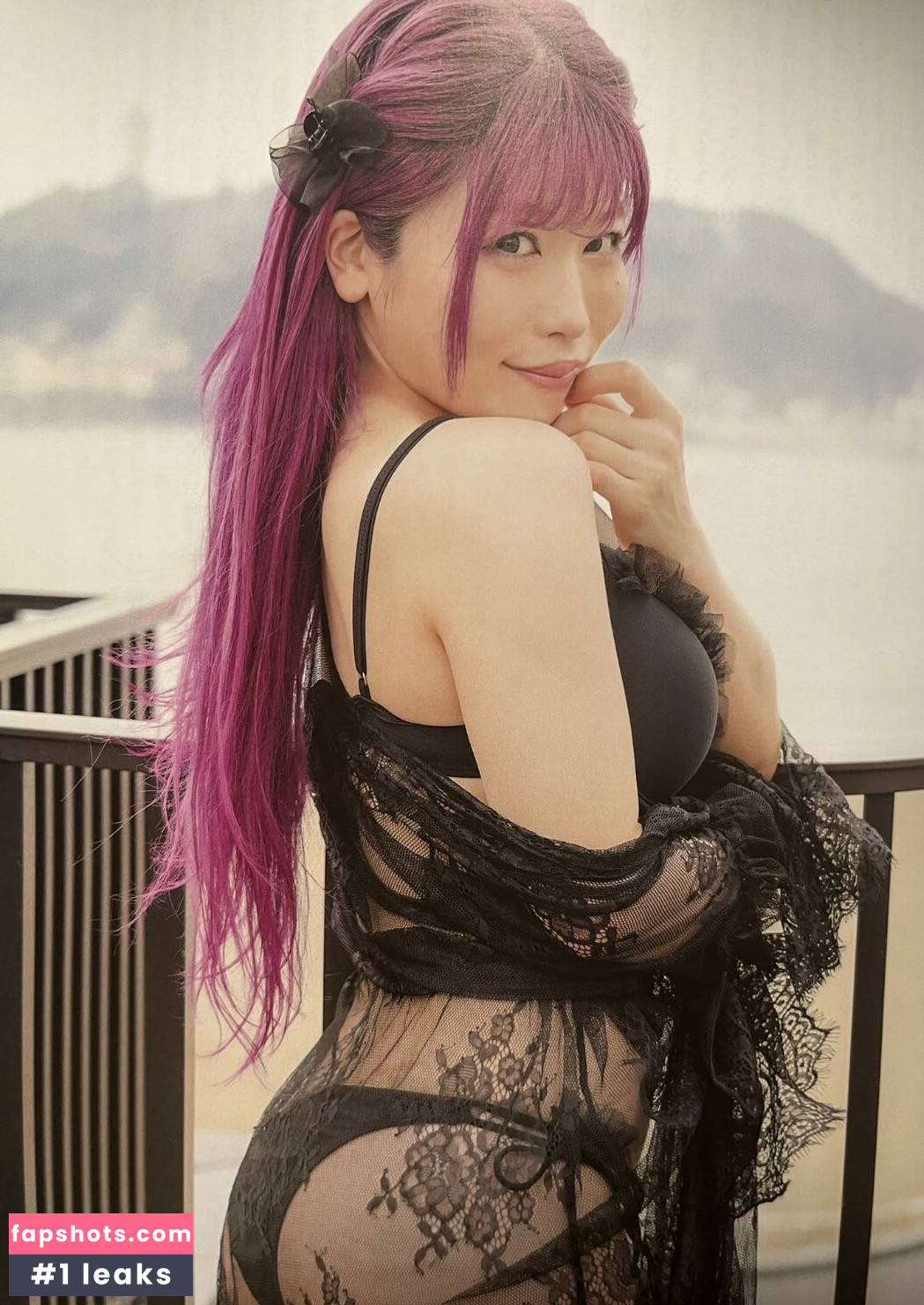 WomenJoshi gallery photo #198