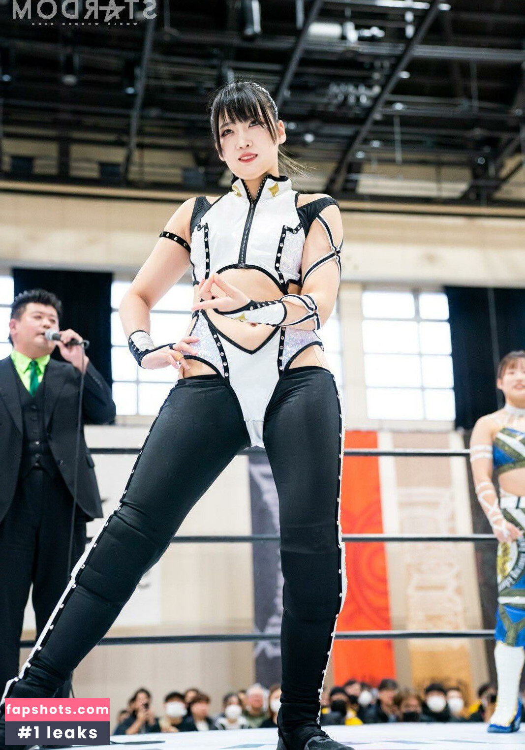 WomenJoshi gallery photo #238