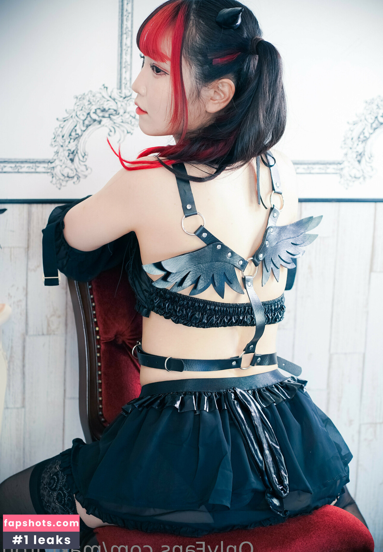 WomenJoshi gallery photo #261