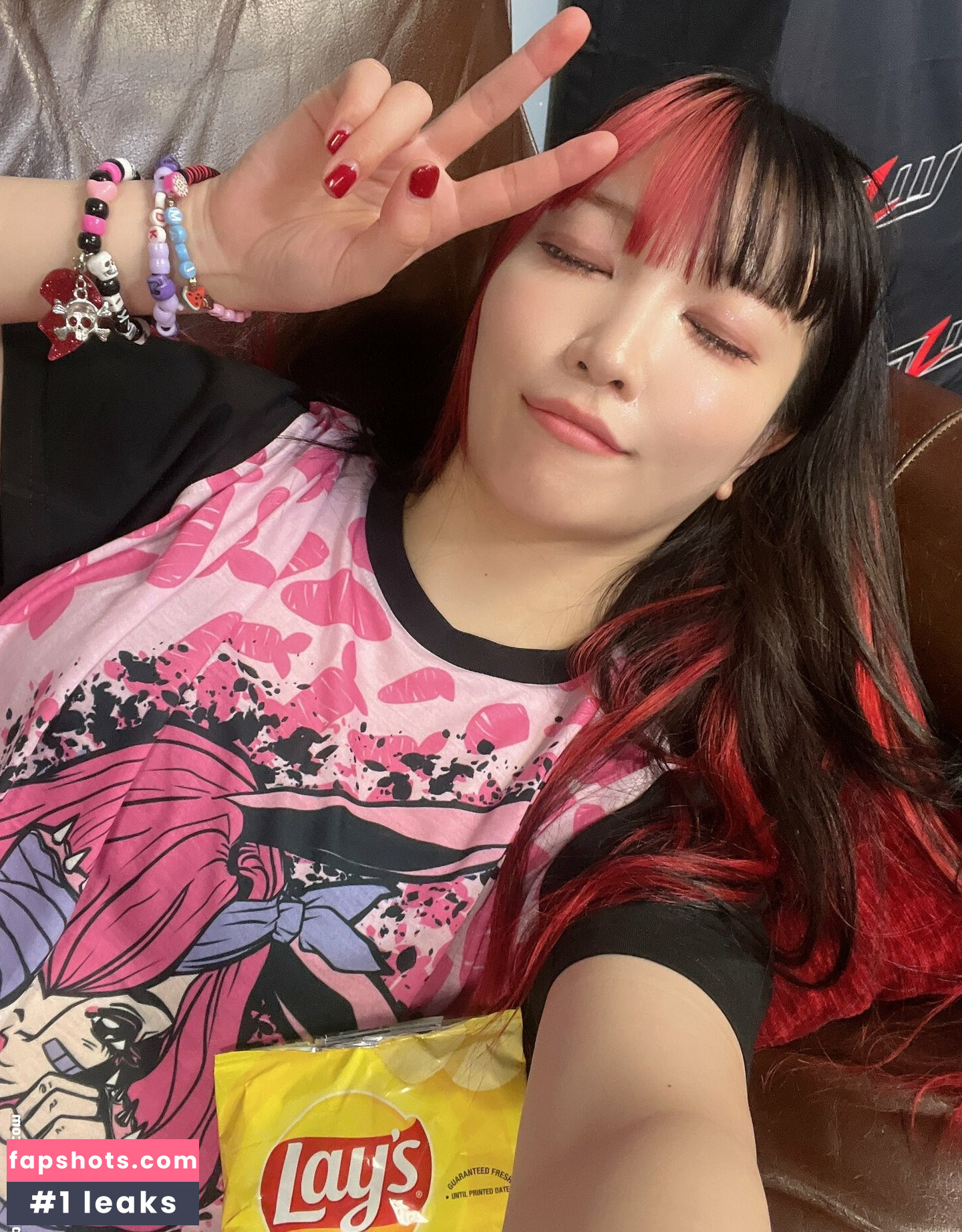 WomenJoshi gallery photo #262