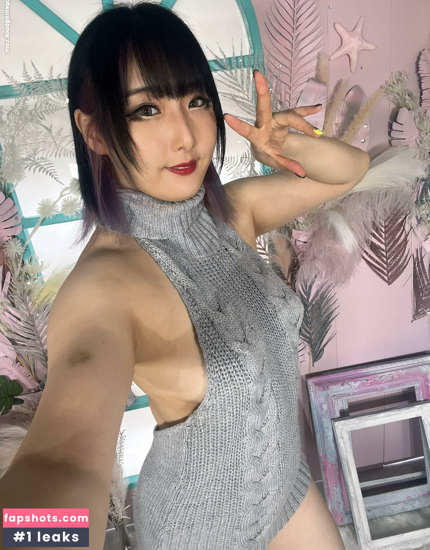 WomenJoshi gallery photo #276