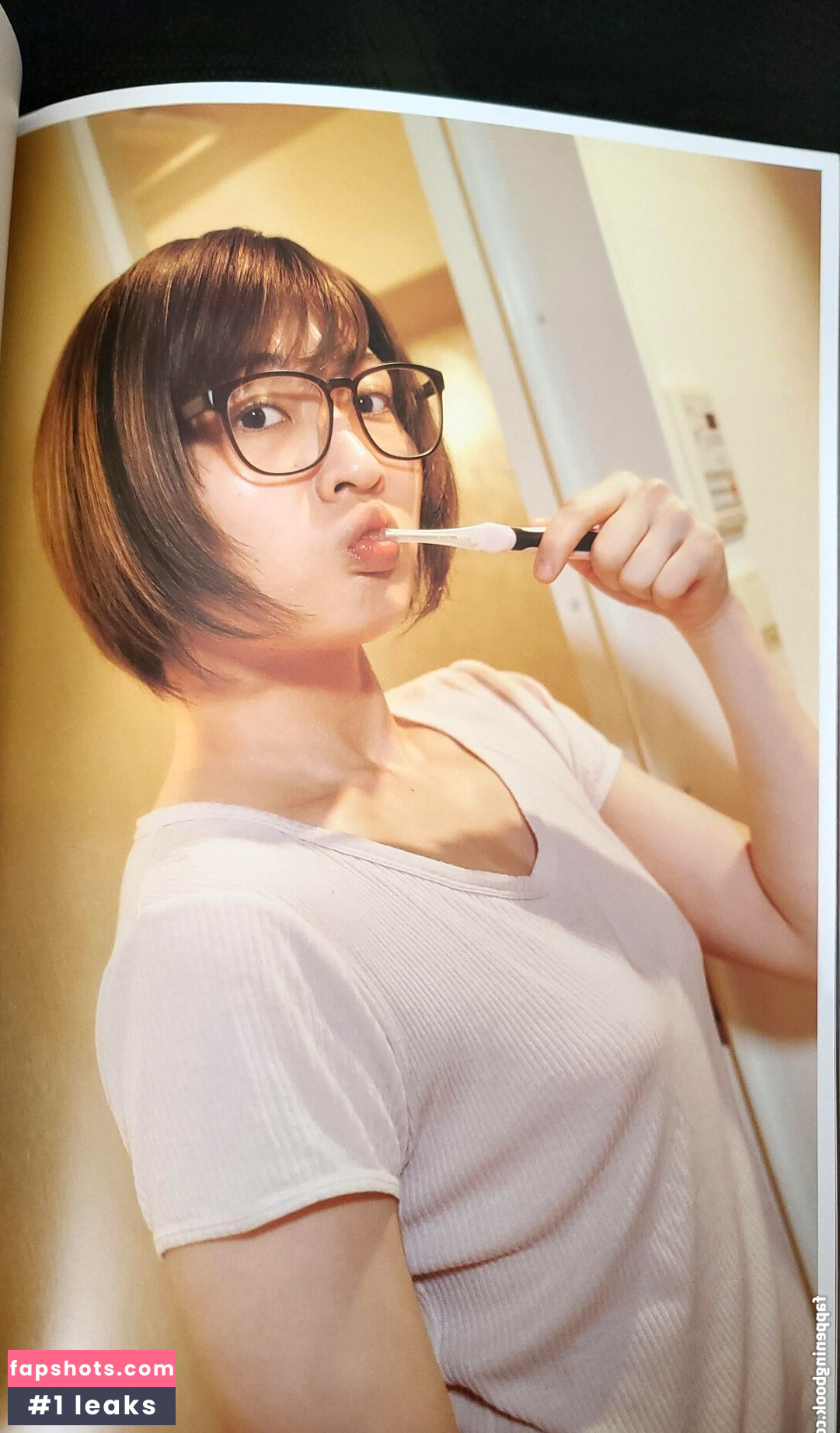 WomenJoshi gallery photo #321