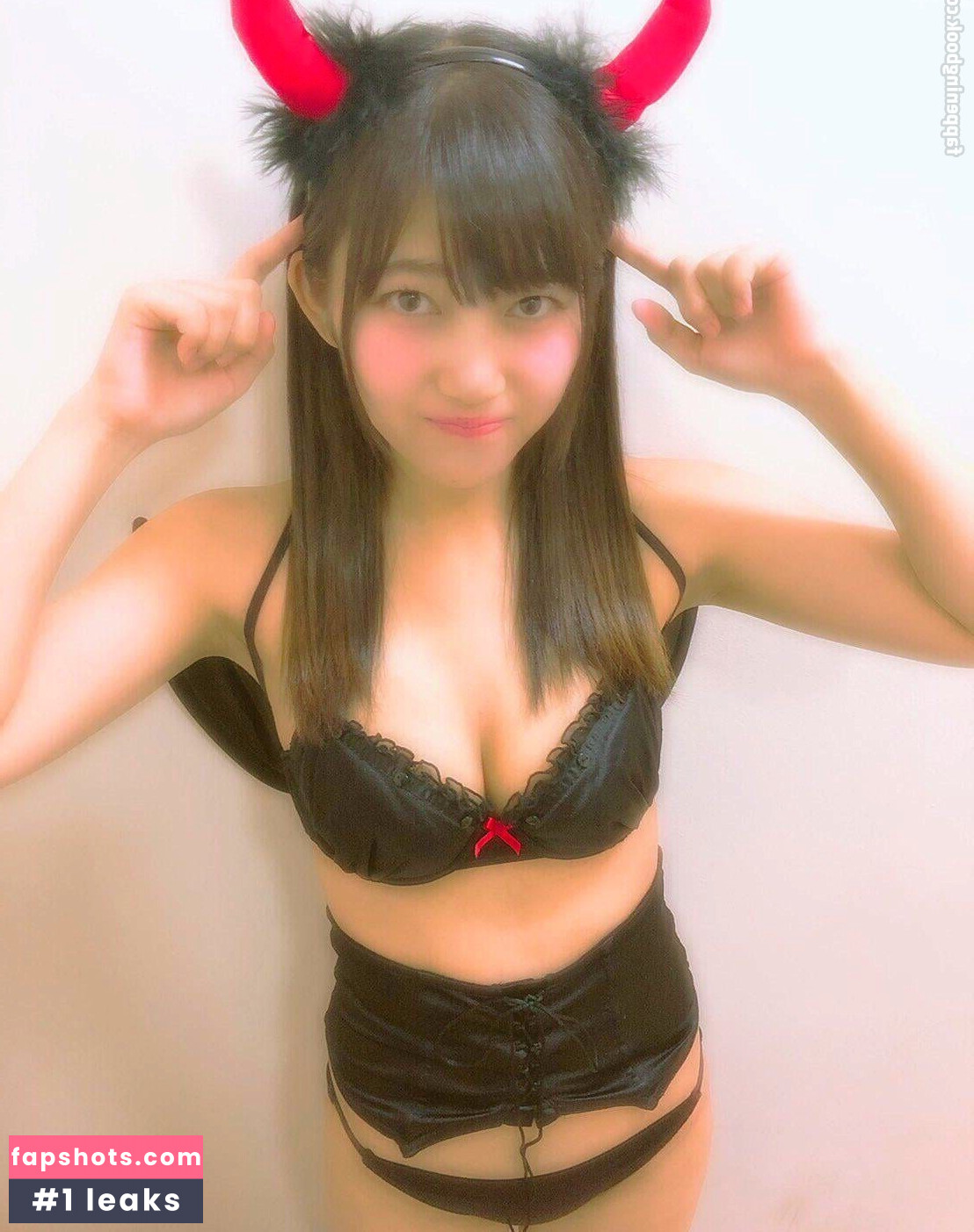 WomenJoshi gallery photo #337