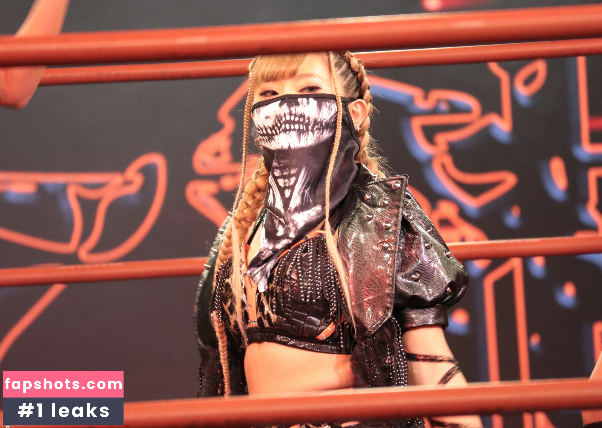 WomenJoshi gallery photo #464