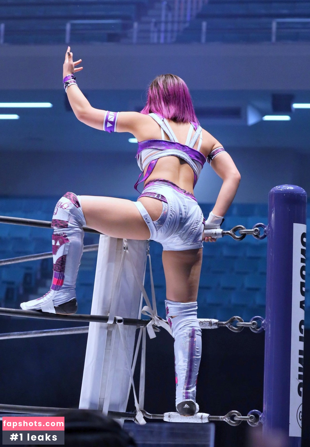 WomenJoshi gallery photo #544