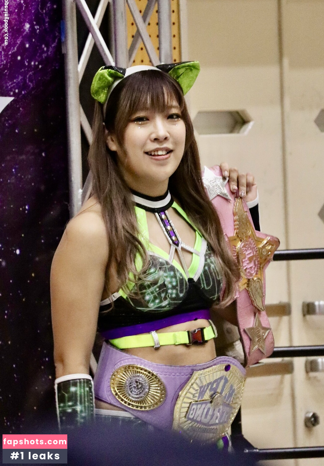 WomenJoshi gallery photo #82