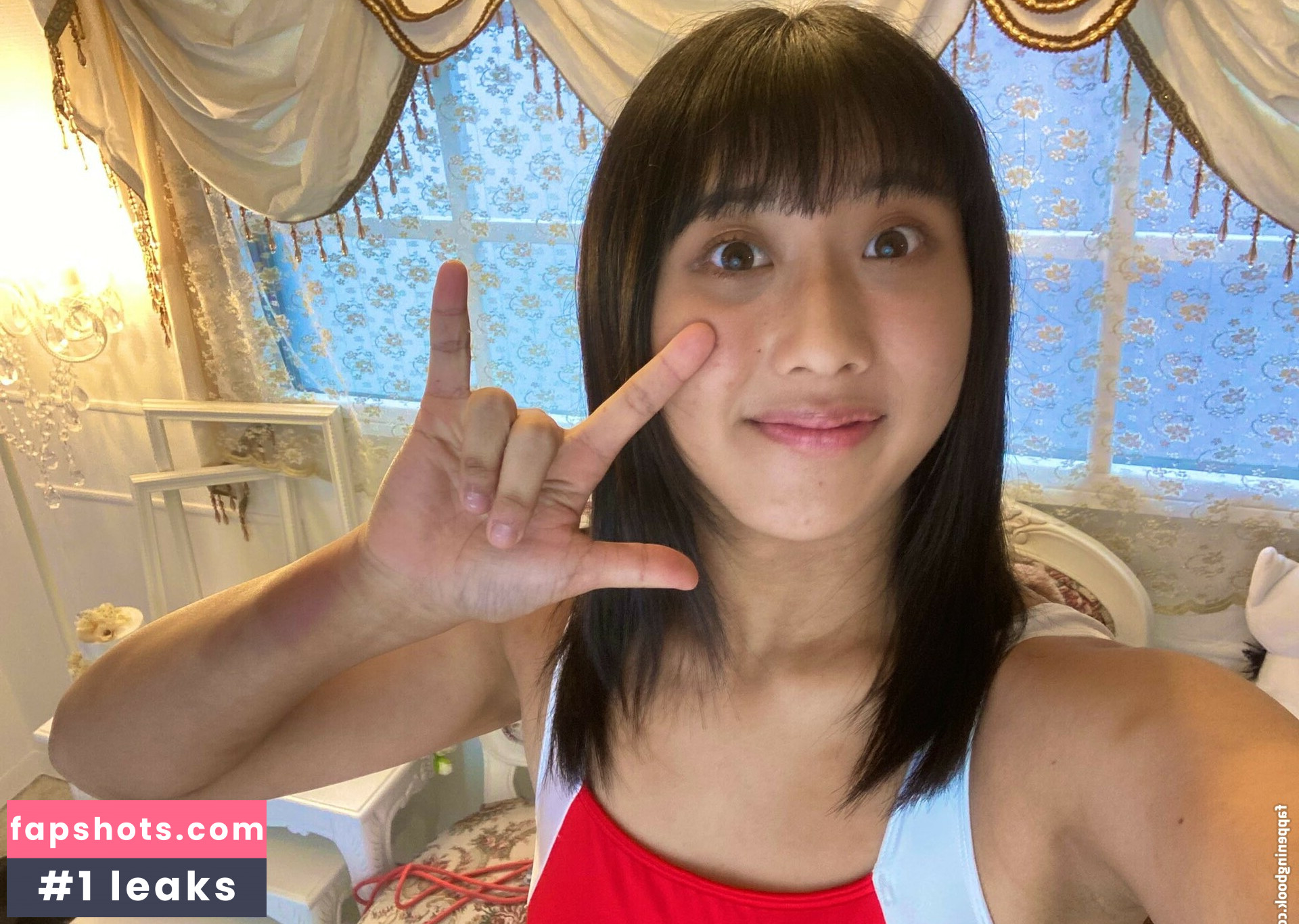 WomenJoshi gallery photo #87