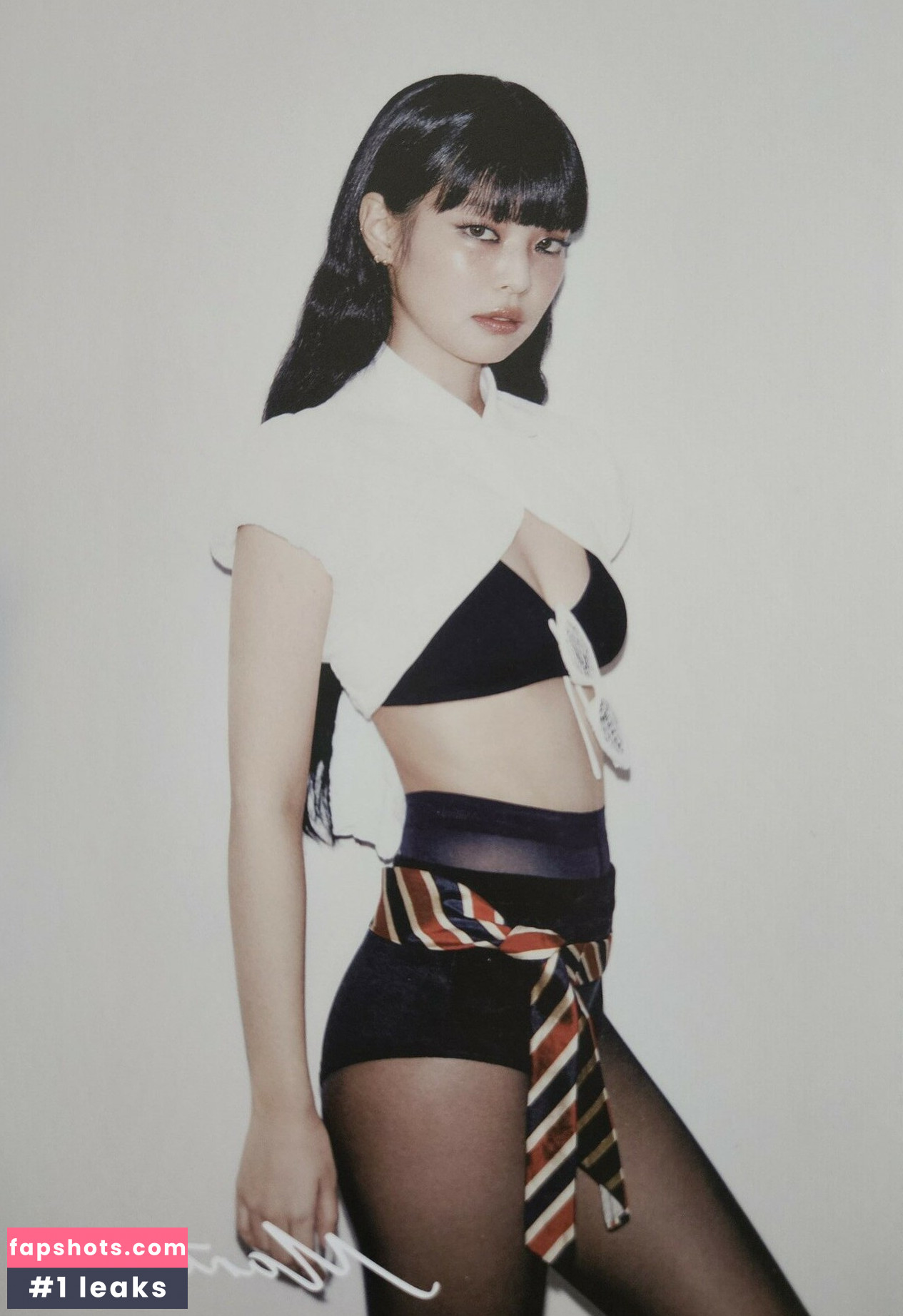 WomenK-pop gallery photo #226