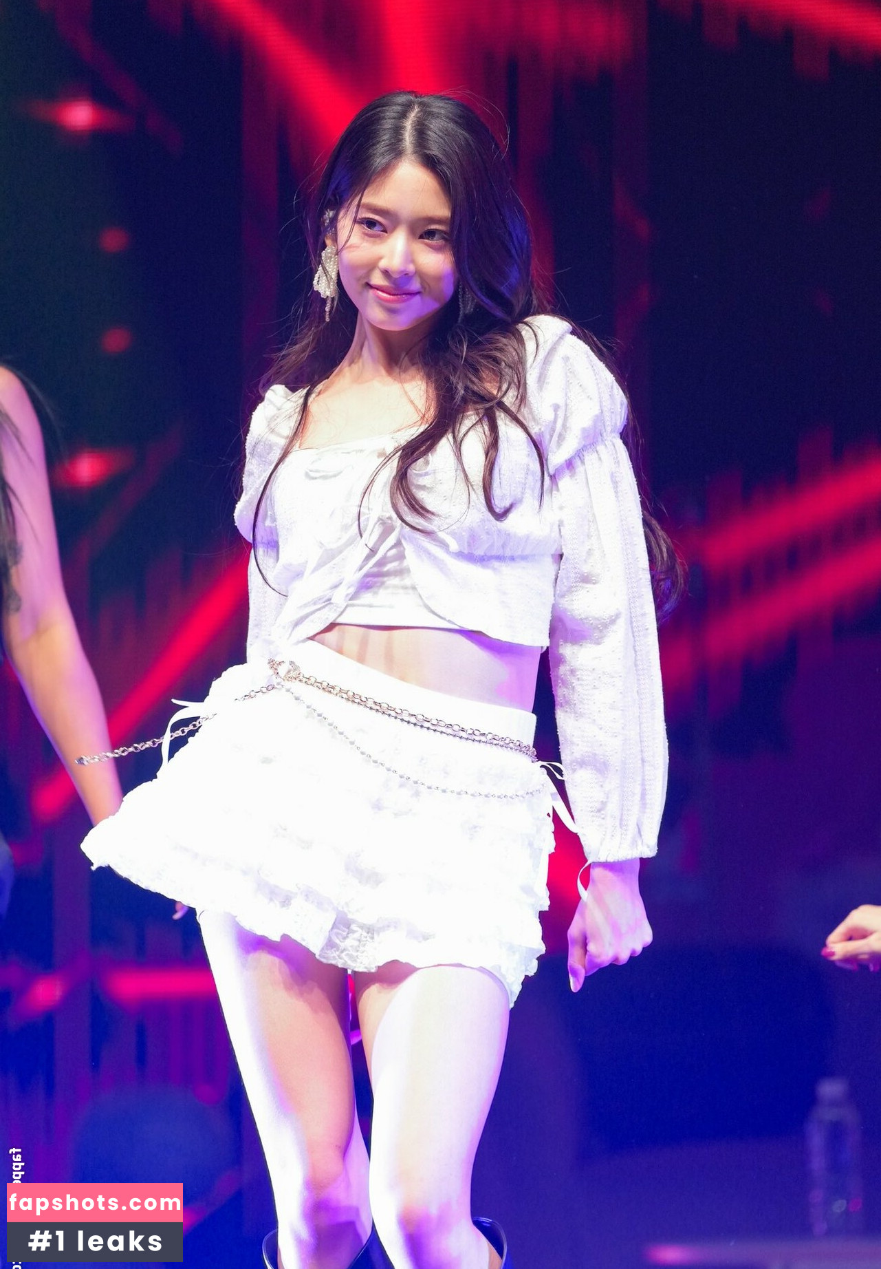 WomenK-pop gallery photo #273