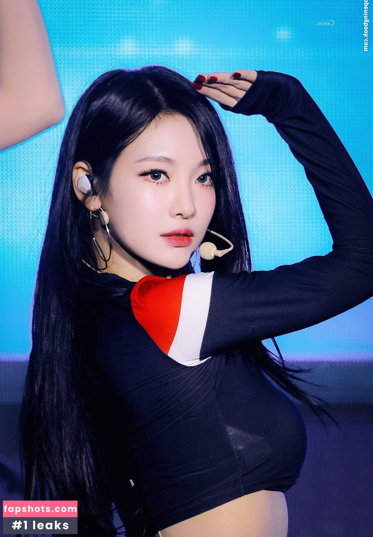 WomenK-pop gallery photo #328