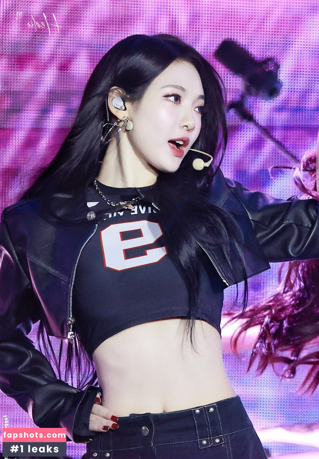 WomenK-pop gallery photo #340