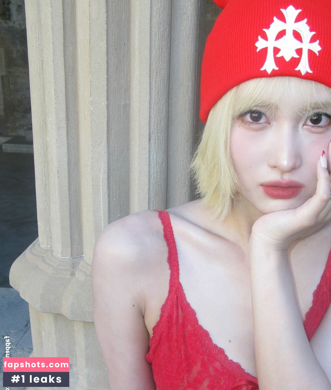 WomenK-pop gallery photo #350