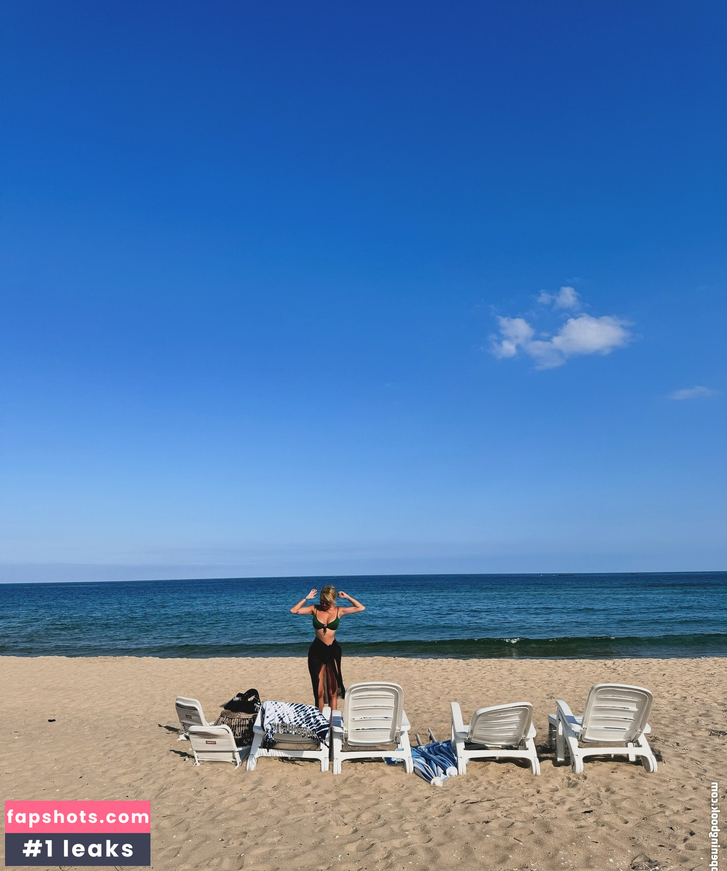 WomenK-pop gallery photo #382