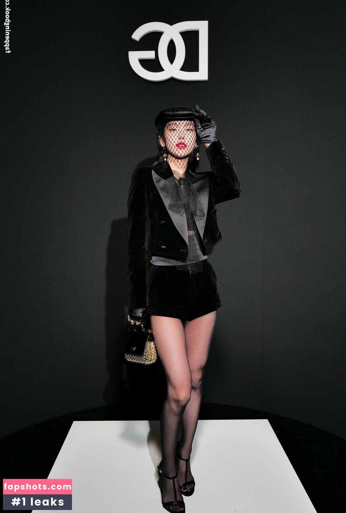 WomenK-pop gallery photo #429