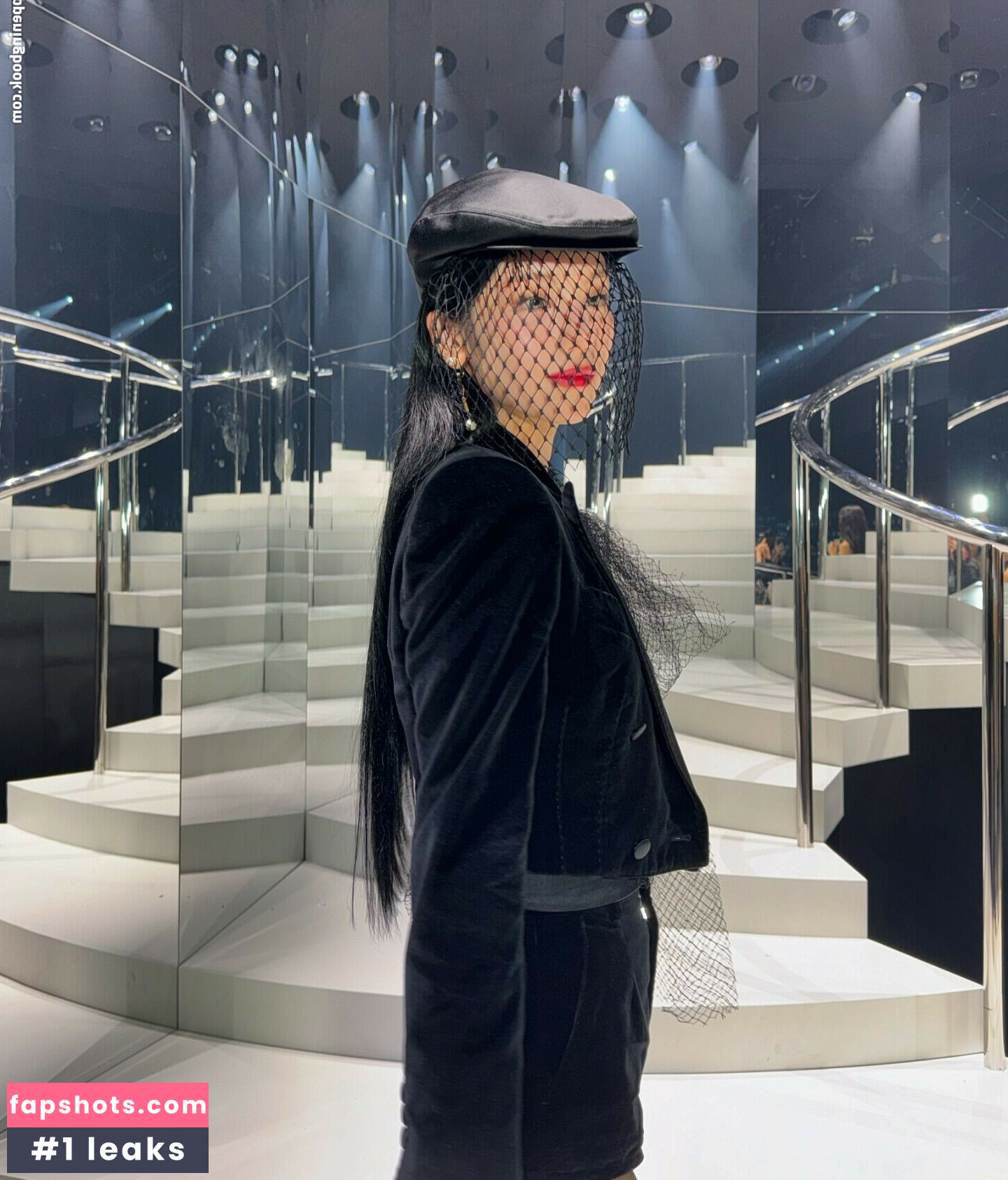 WomenK-pop gallery photo #430