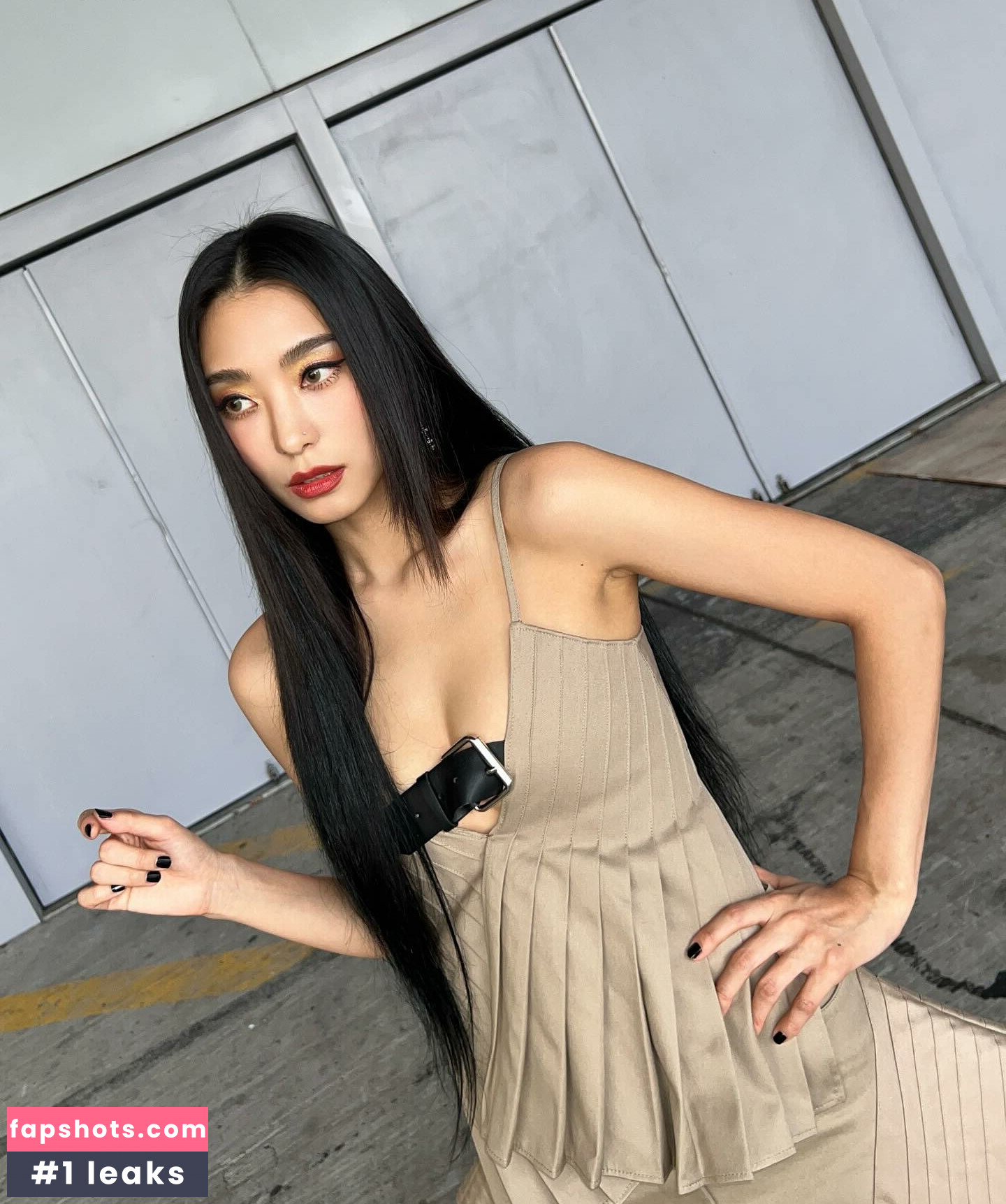 WomenK-pop gallery photo #446