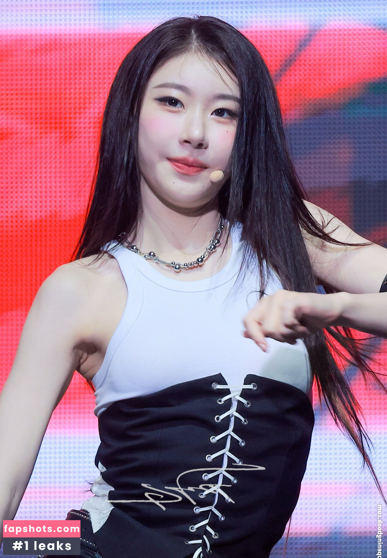 WomenK-pop gallery photo #451