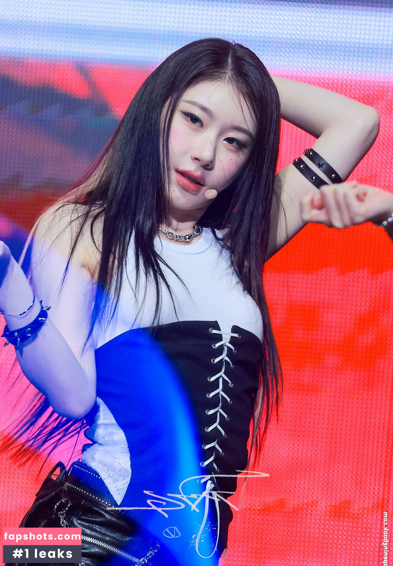 WomenK-pop gallery photo #452