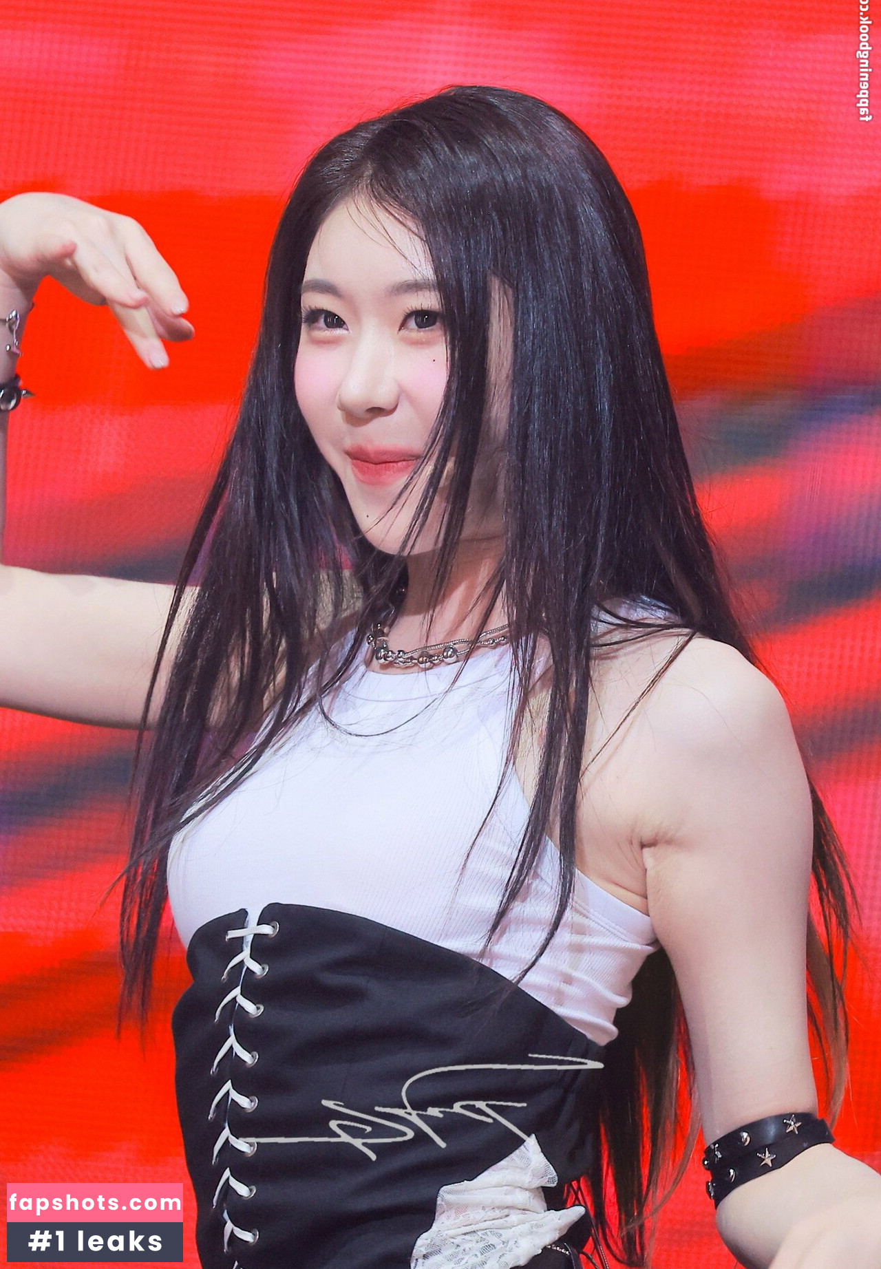 WomenK-pop gallery photo #453