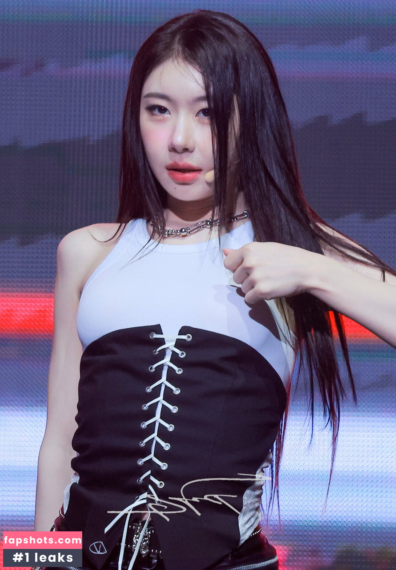 WomenK-pop gallery photo #458