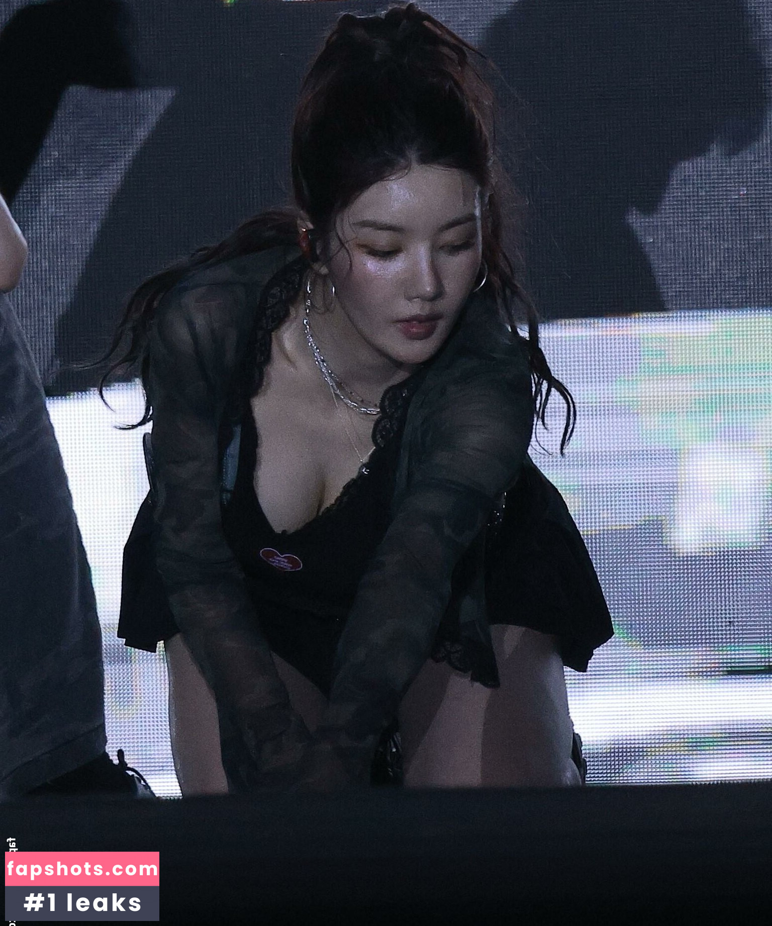 WomenK-pop gallery photo #52