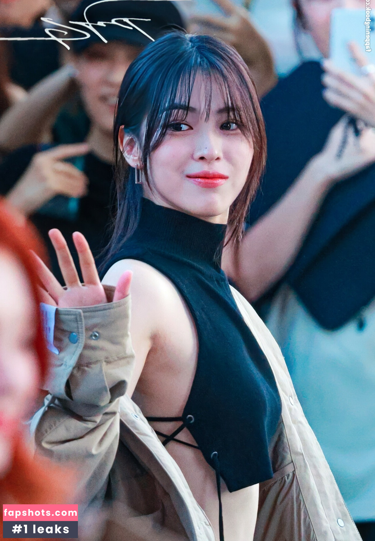 WomenK-pop gallery photo #588