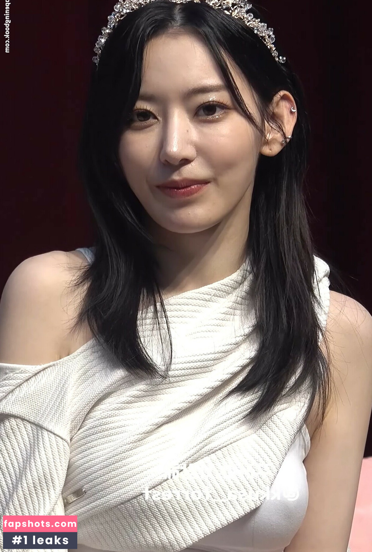 WomenK-pop gallery photo #591