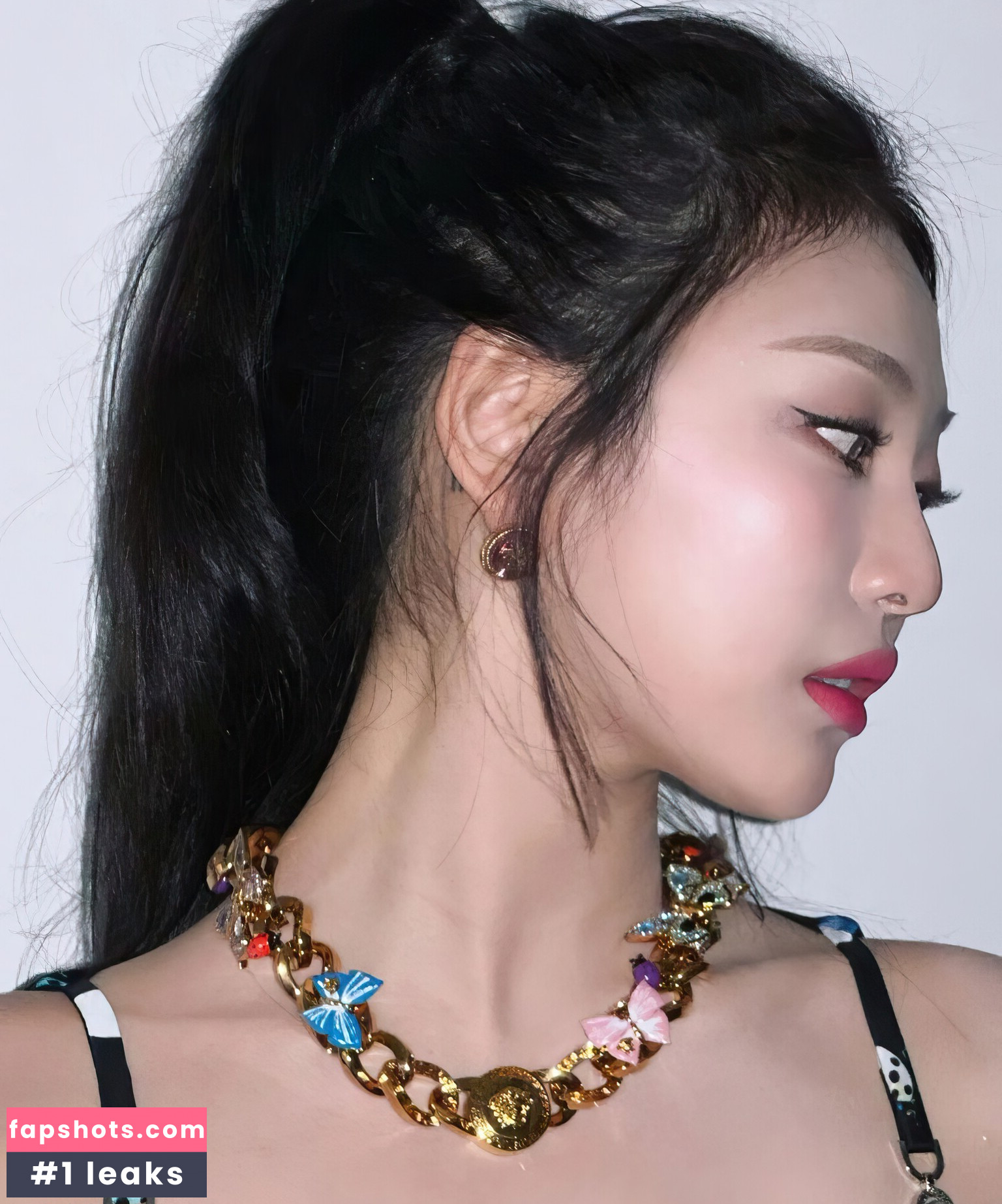 WomenK-pop gallery photo #619