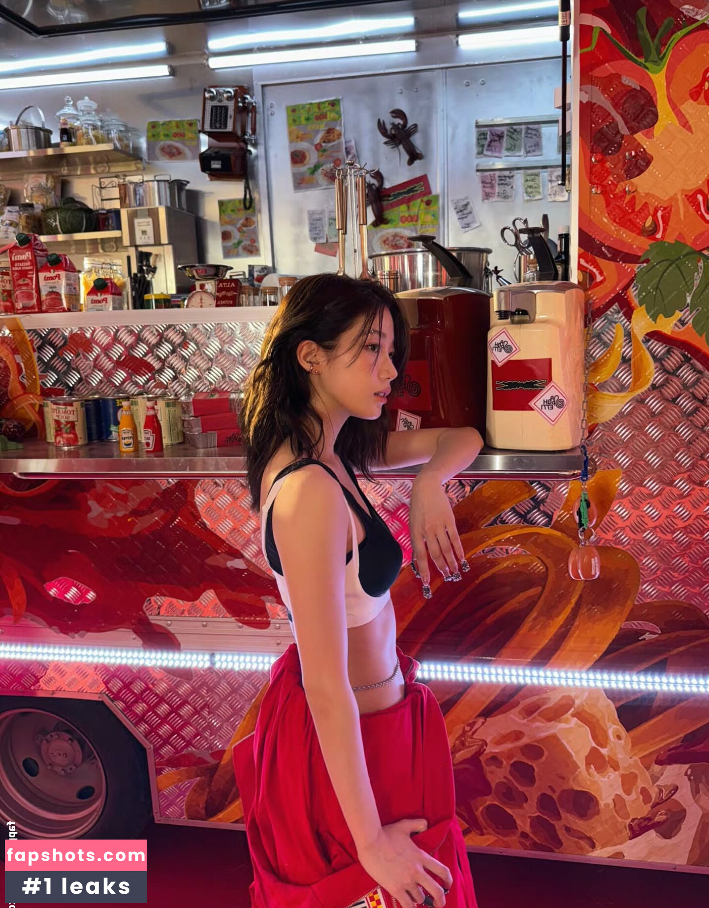 WomenK-pop gallery photo #83