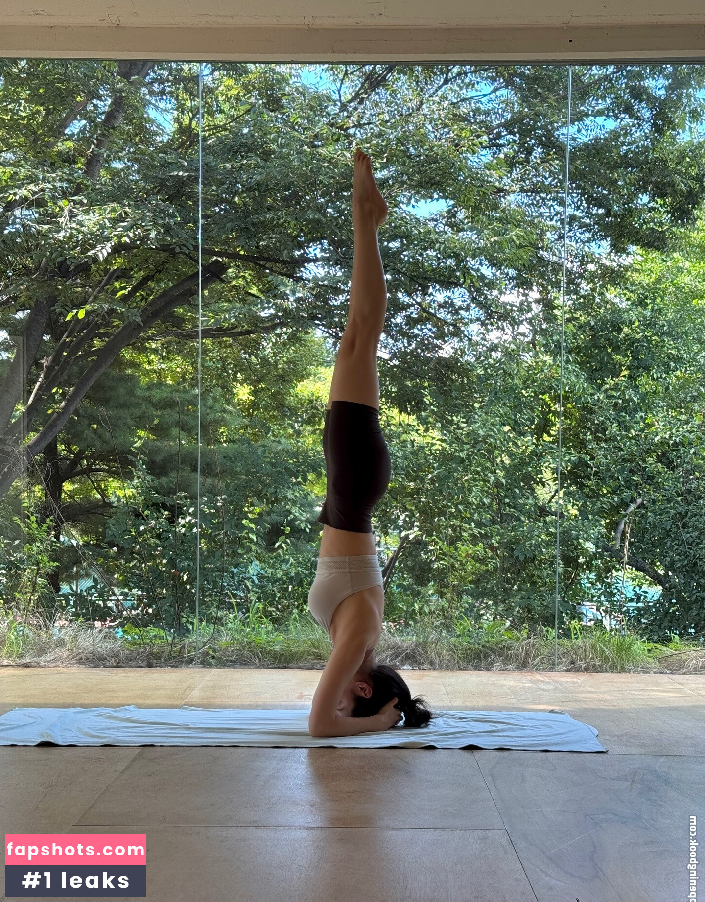 WomenK-pop gallery photo #93