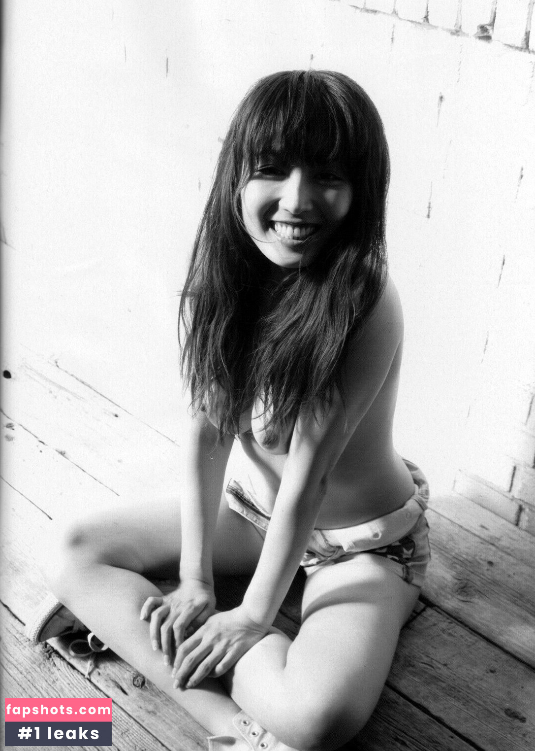 WomenTokusatsu gallery photo #79