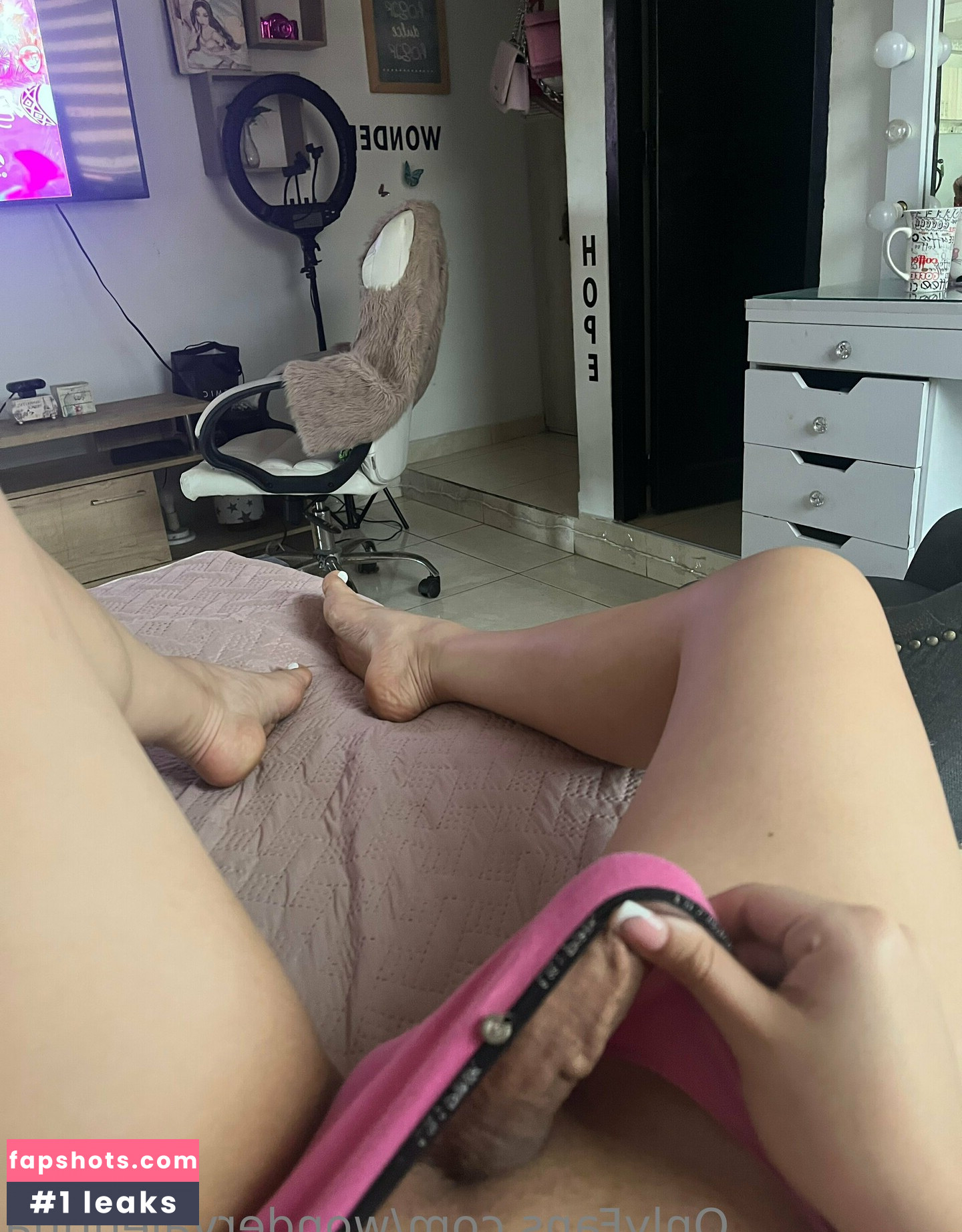 WonderValentina gallery photo #8