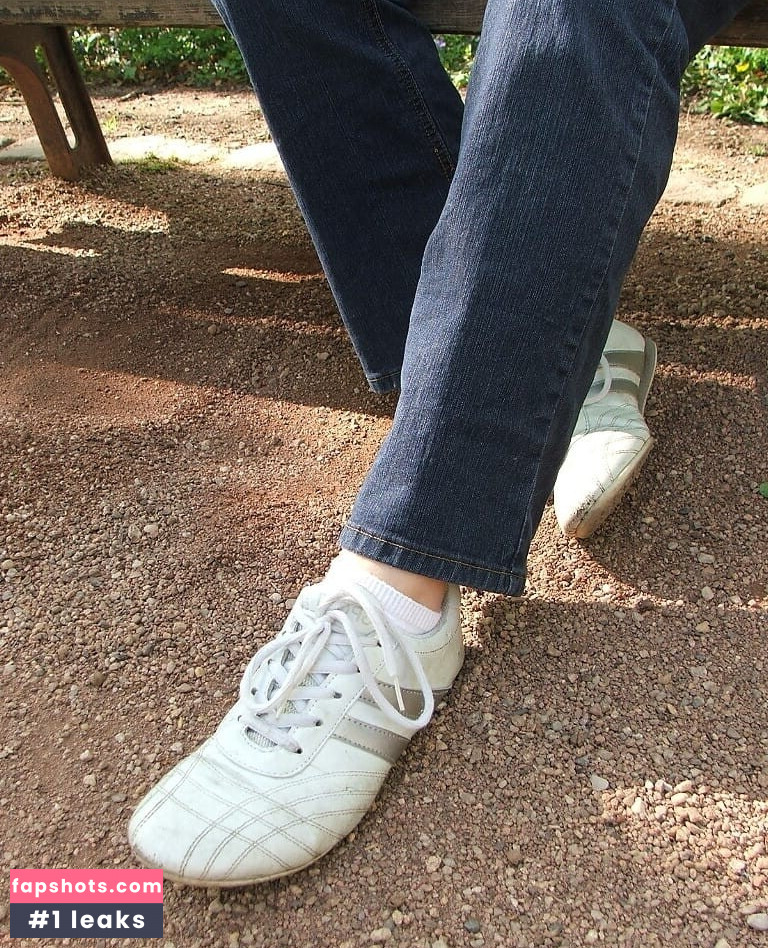 Worldoffeet gallery photo #126