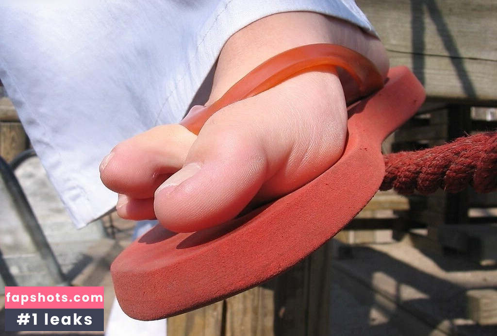 Worldoffeet gallery photo #136