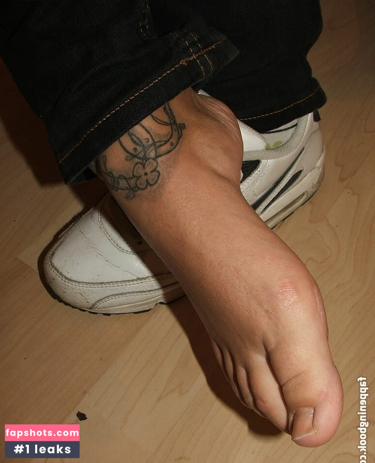 Worldoffeet gallery photo #215