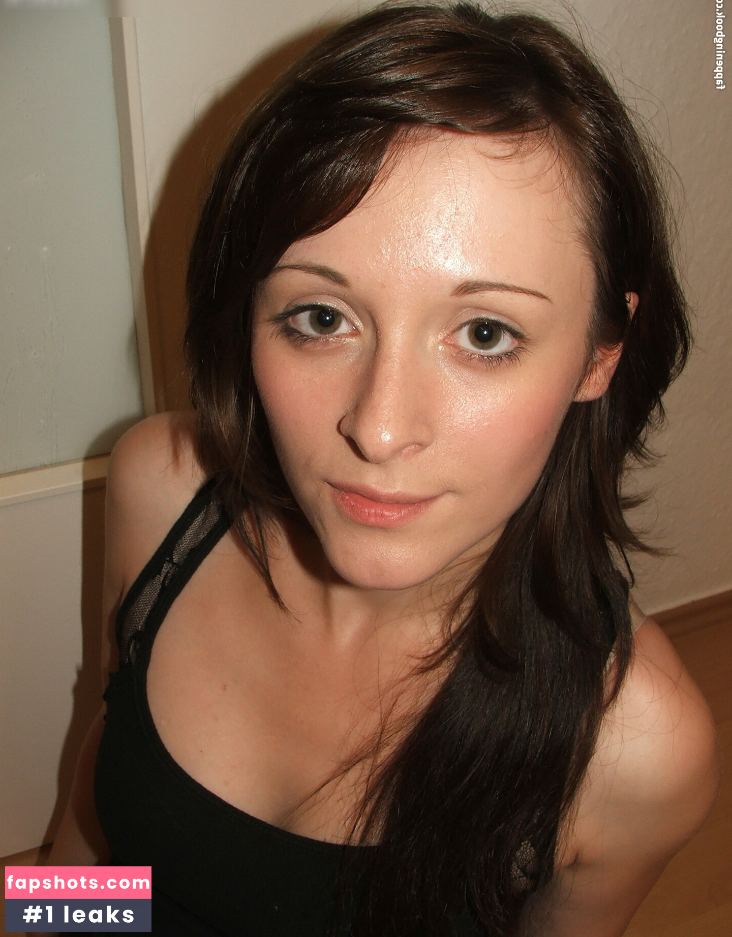 Worldoffeet gallery photo #226