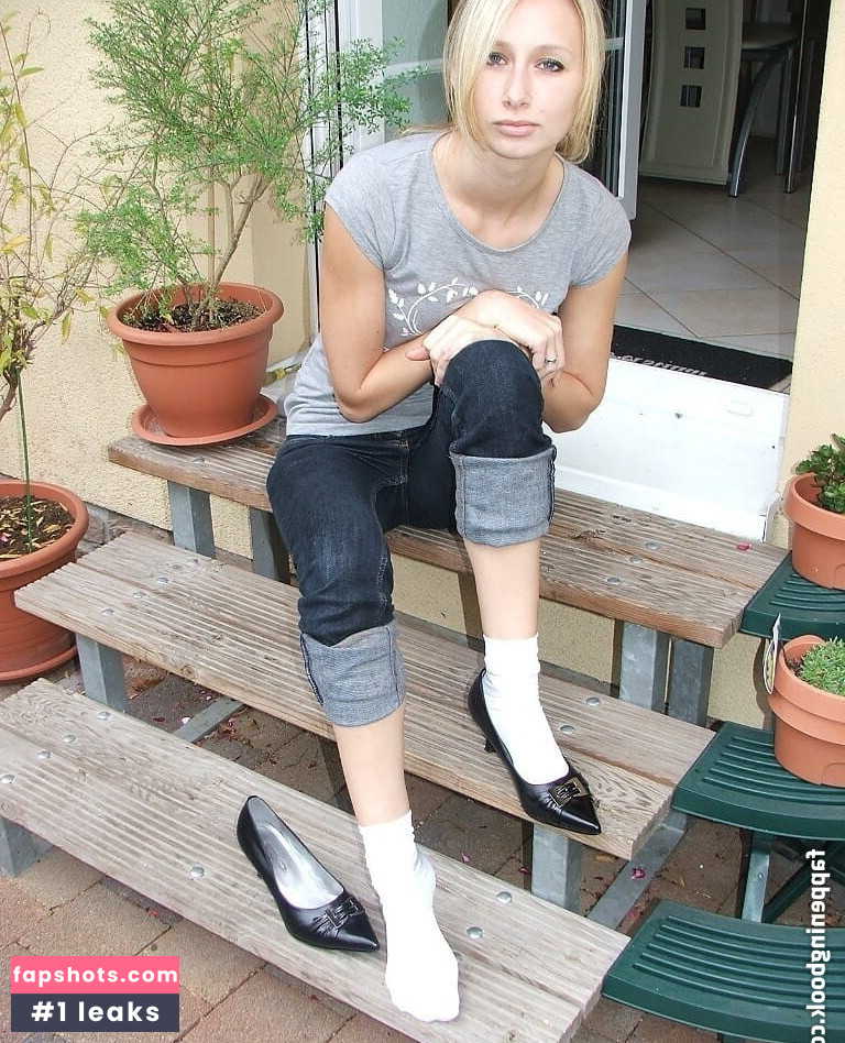 Worldoffeet gallery photo #231