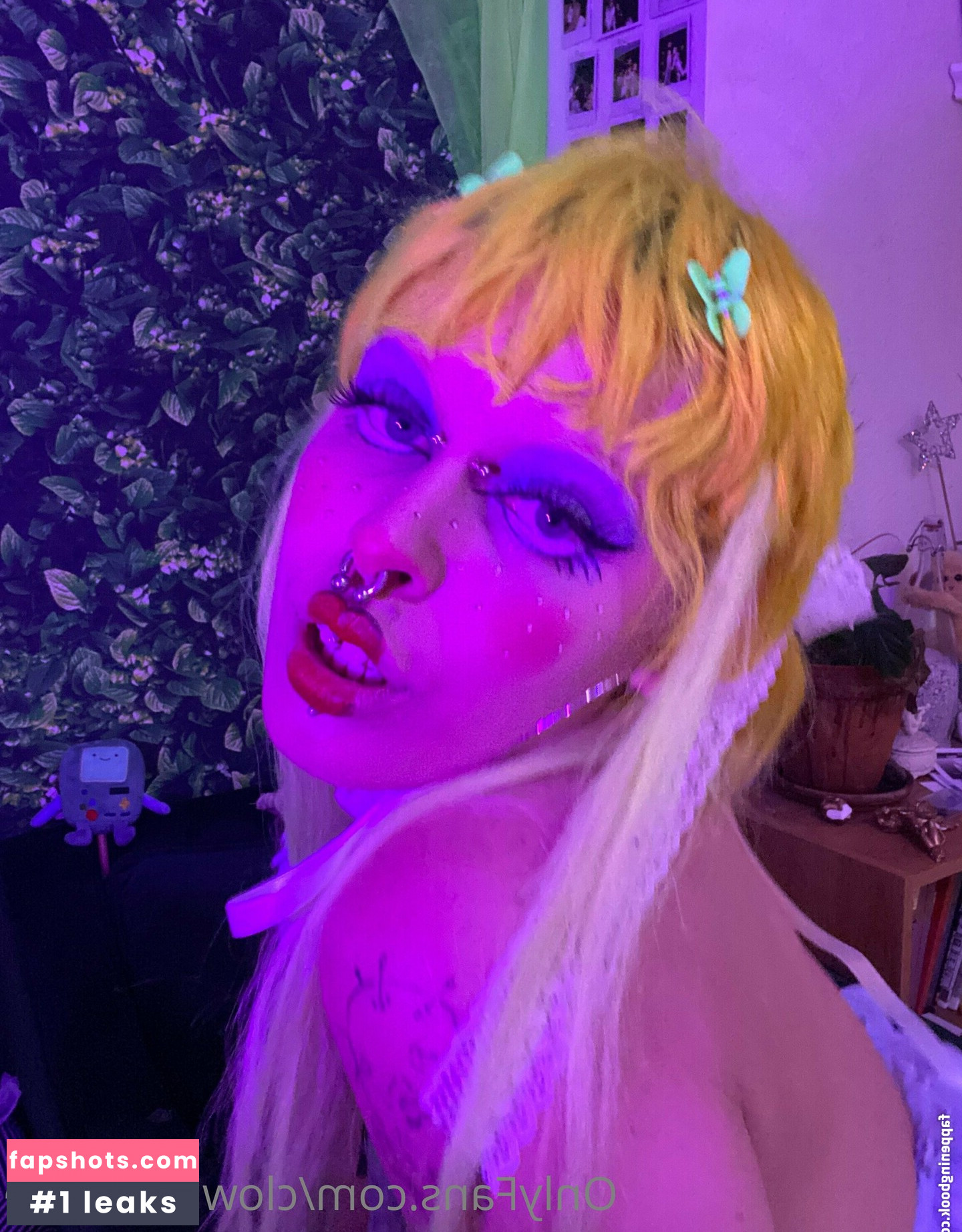 wormsinmyclownsuit gallery photo #5