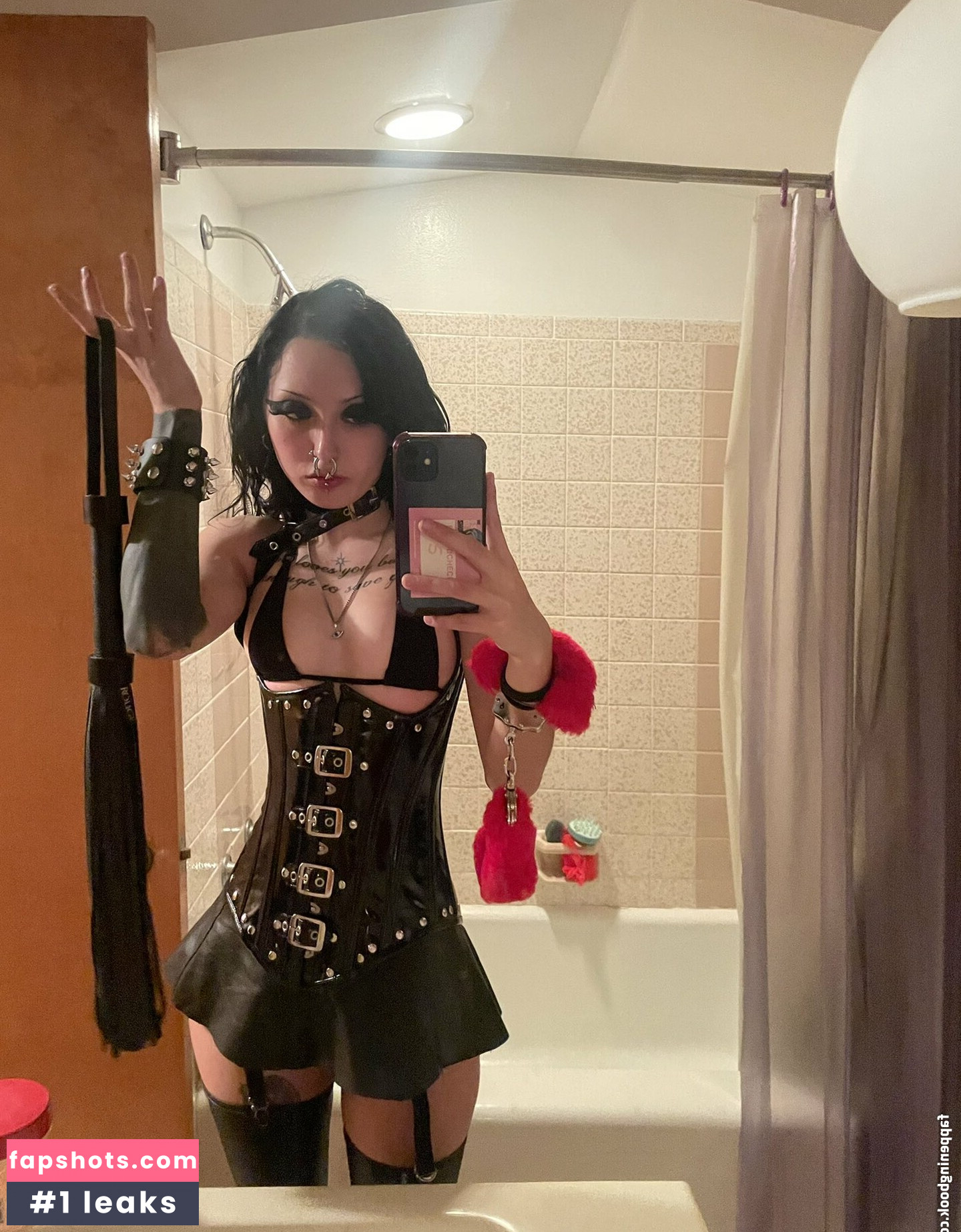 wuvvmia gallery photo #17