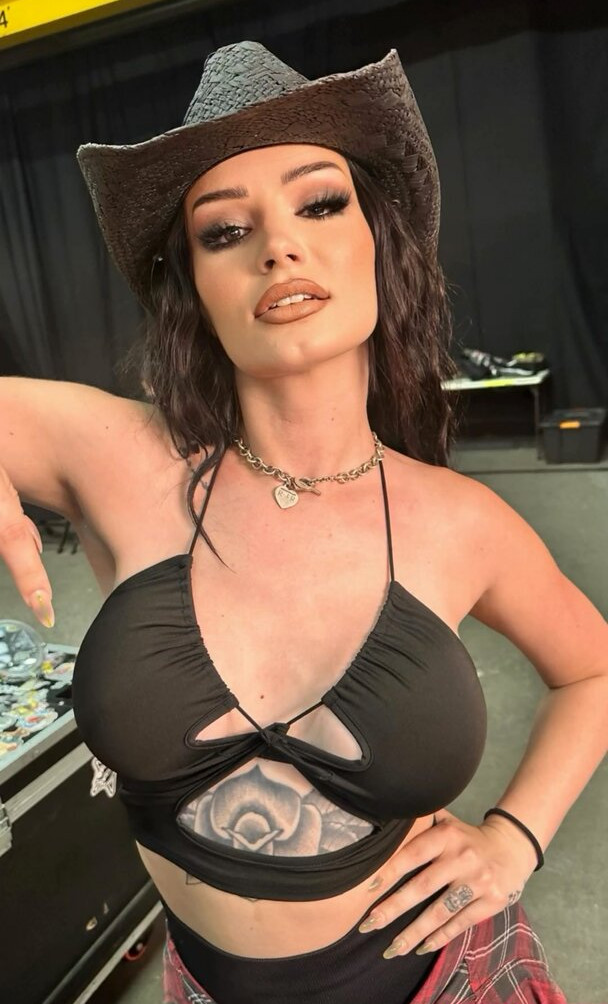 wwe-s-paige Nude Leaks OnlyFans - Fapshots