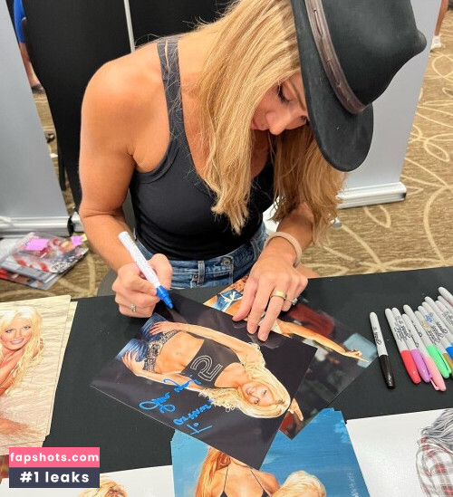 WWE Torrie Wilson gallery photo #1006