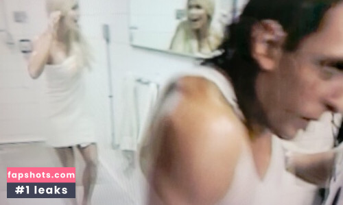 WWE Torrie Wilson gallery photo #787