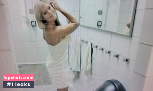 WWE Torrie Wilson gallery photo #793