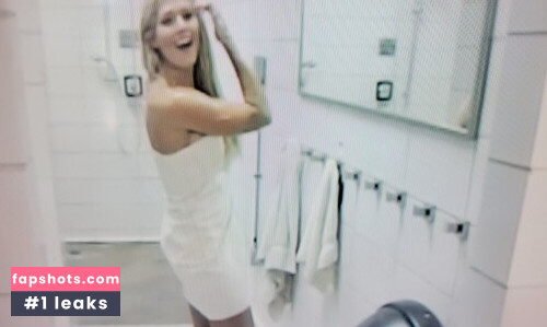 WWE Torrie Wilson gallery photo #800