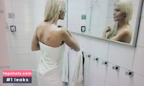 WWE Torrie Wilson gallery photo #802