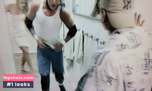 WWE Torrie Wilson gallery photo #809