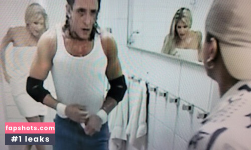 WWE Torrie Wilson gallery photo #816